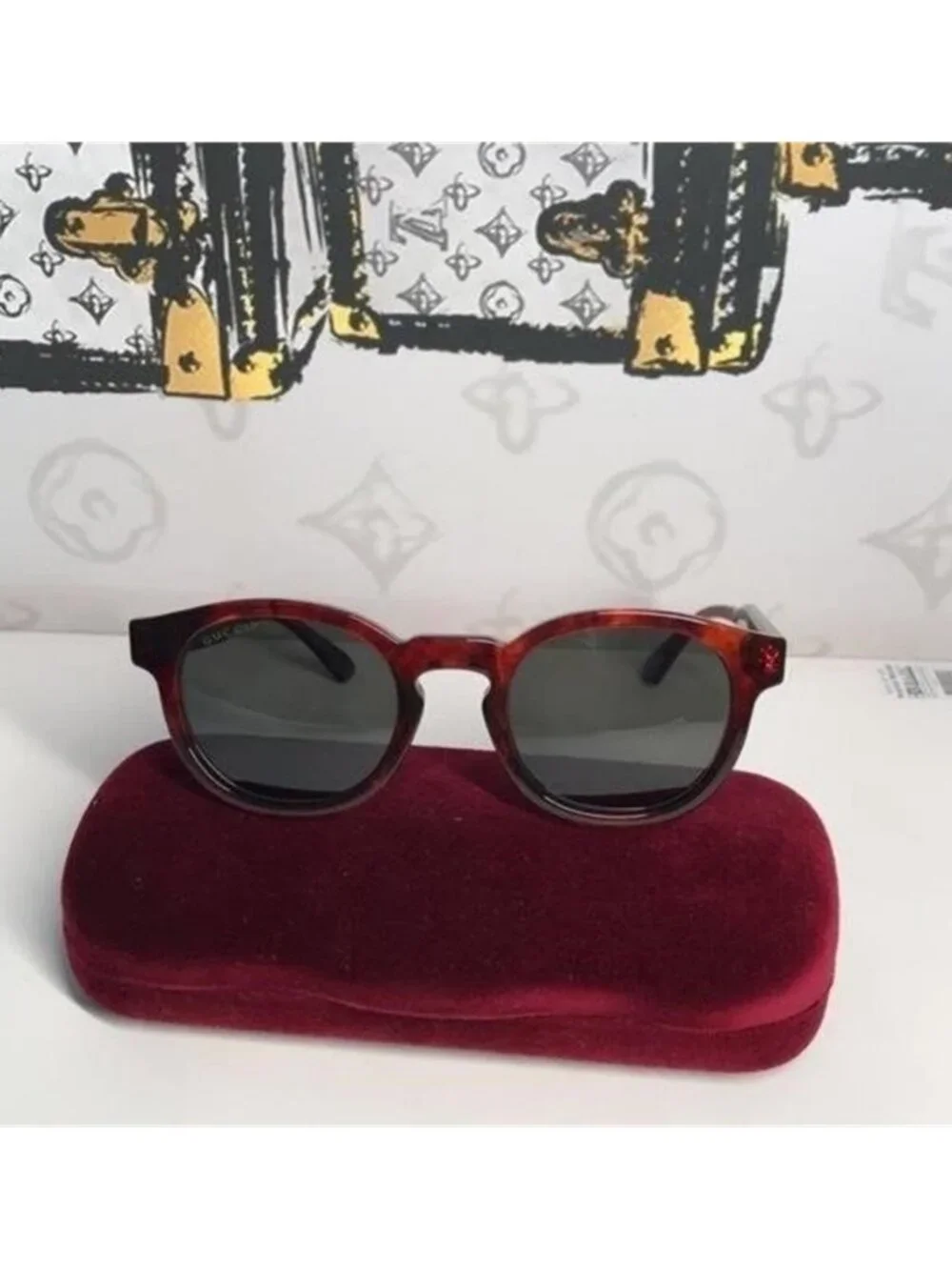 New Authentic Gucci Brown Sunglasses GG0825S 005